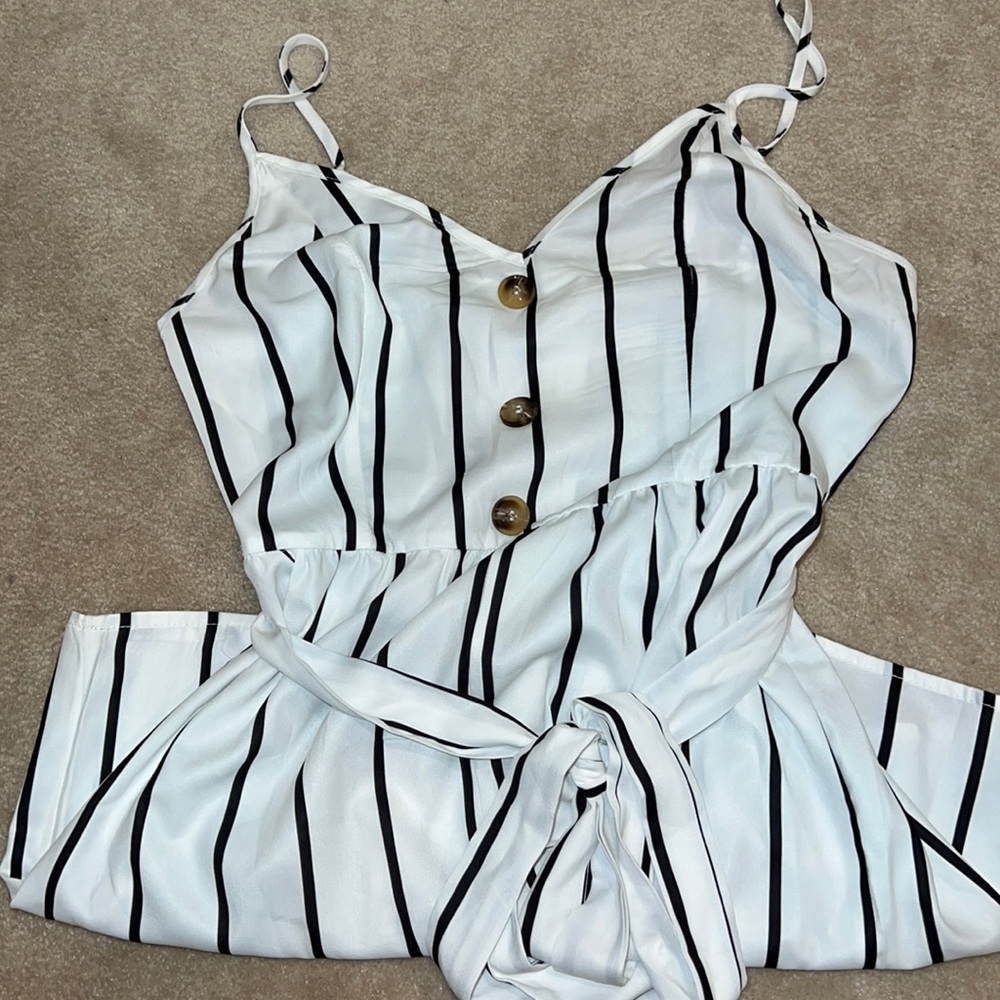 Tank top romper size medium